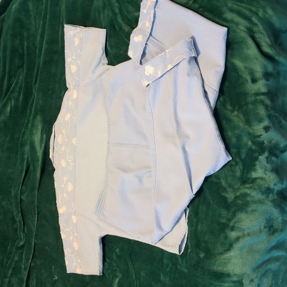 5 for $30 - Vintage Embroidered set - Picture 8 of 8